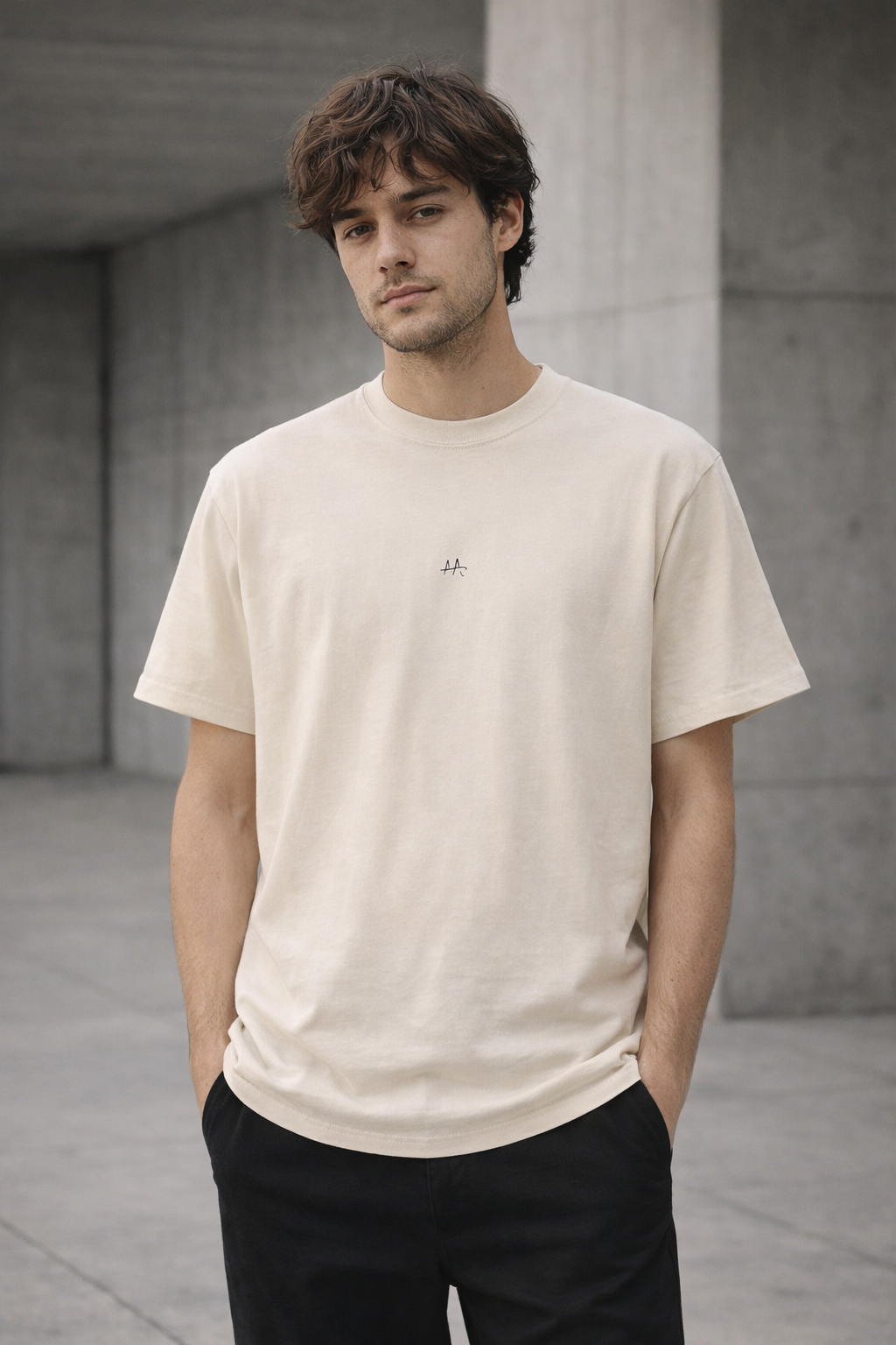 T-Shirt van Dijk ivory Secondary image